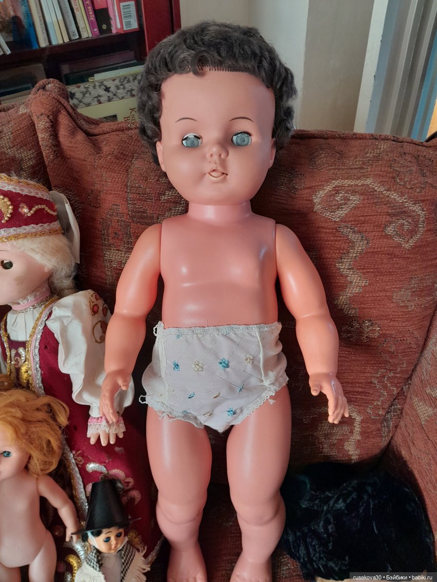 Упертый продавец или как покупаешь не нужных кукол