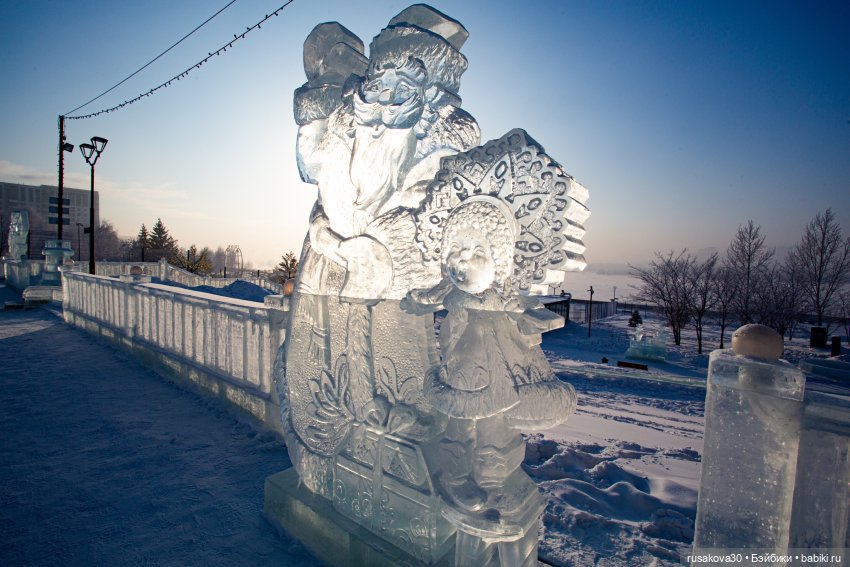 Новосибирск ,парк Арена, фестиваль снежных баб