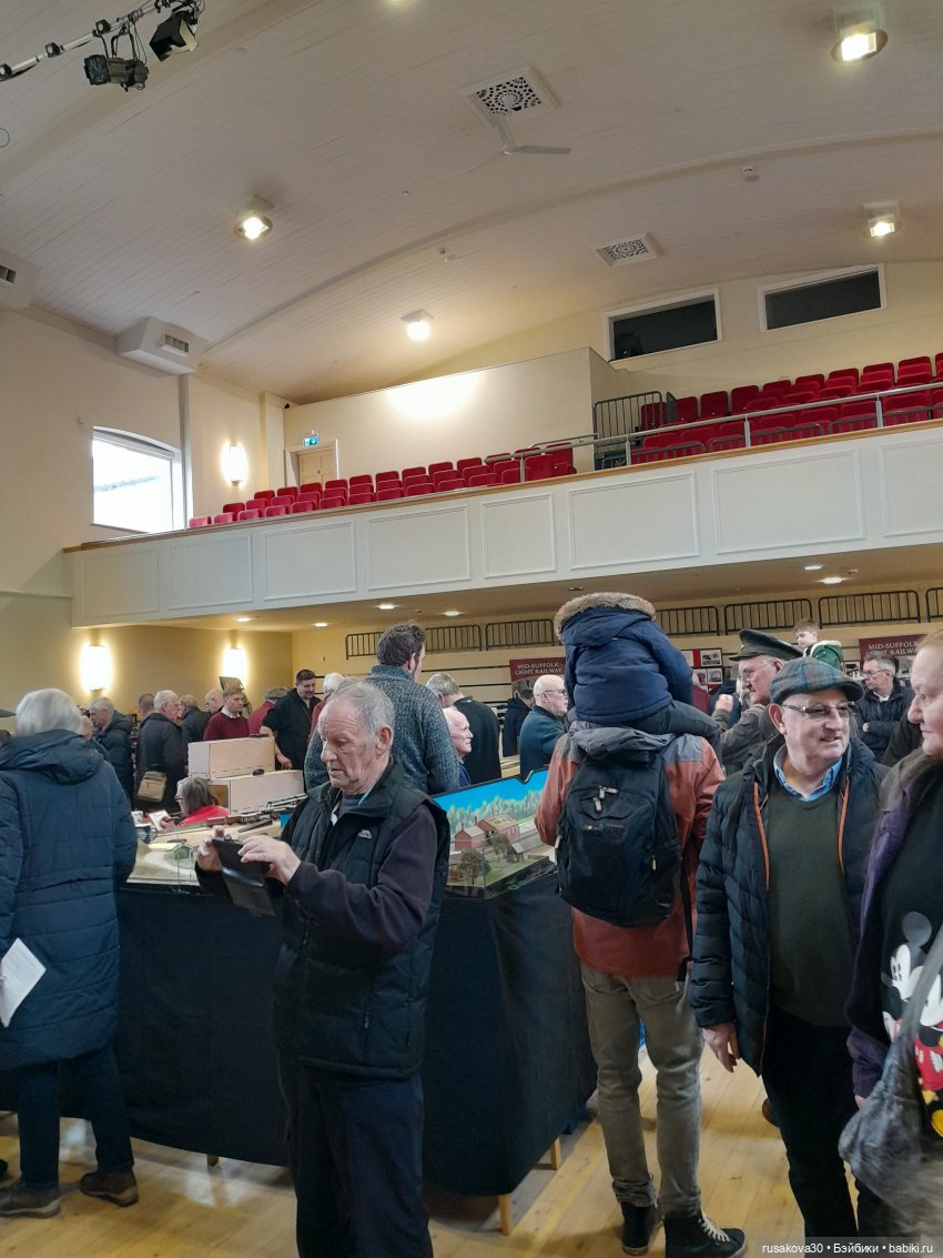 Людвиг и Нильс на выставке