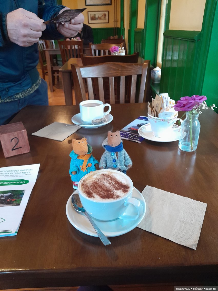 Людвиг и Нильс на выставке