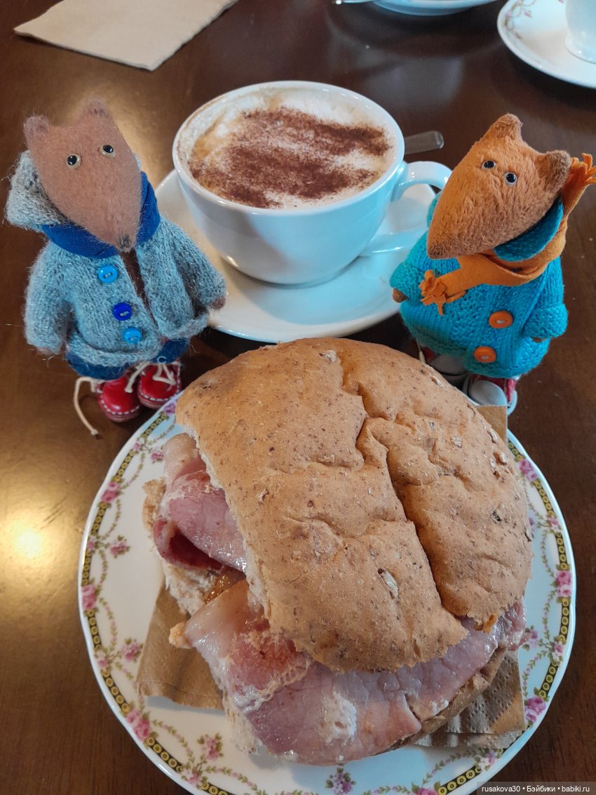 Людвиг и Нильс на выставке