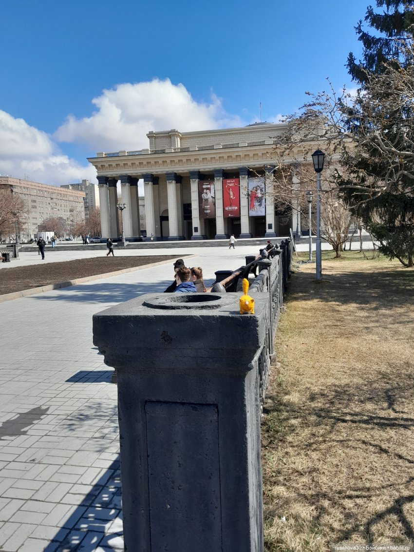 Как котик Рыжик знакомился с оперой