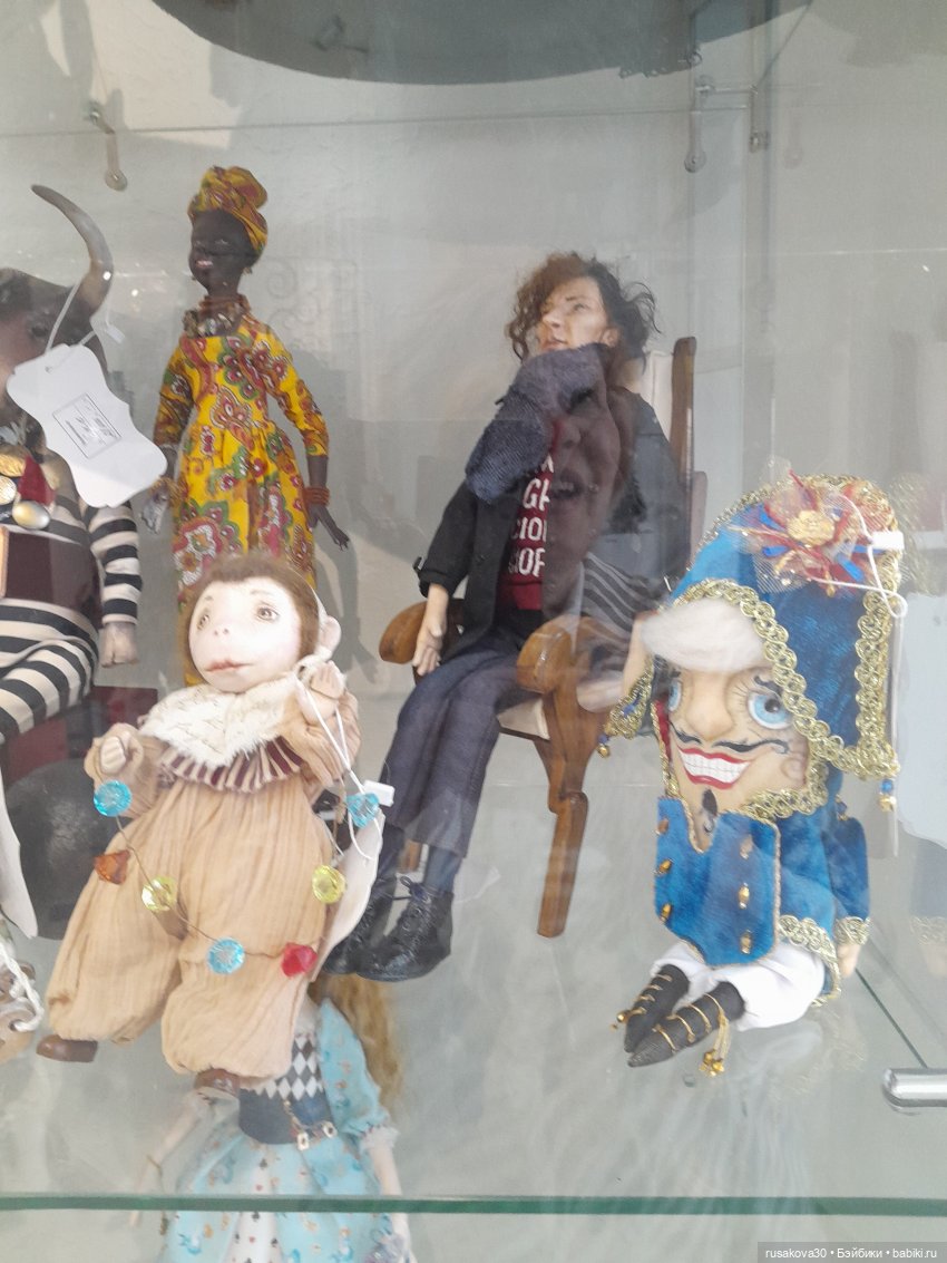 Кот Какао на прогулке — Кот Басик