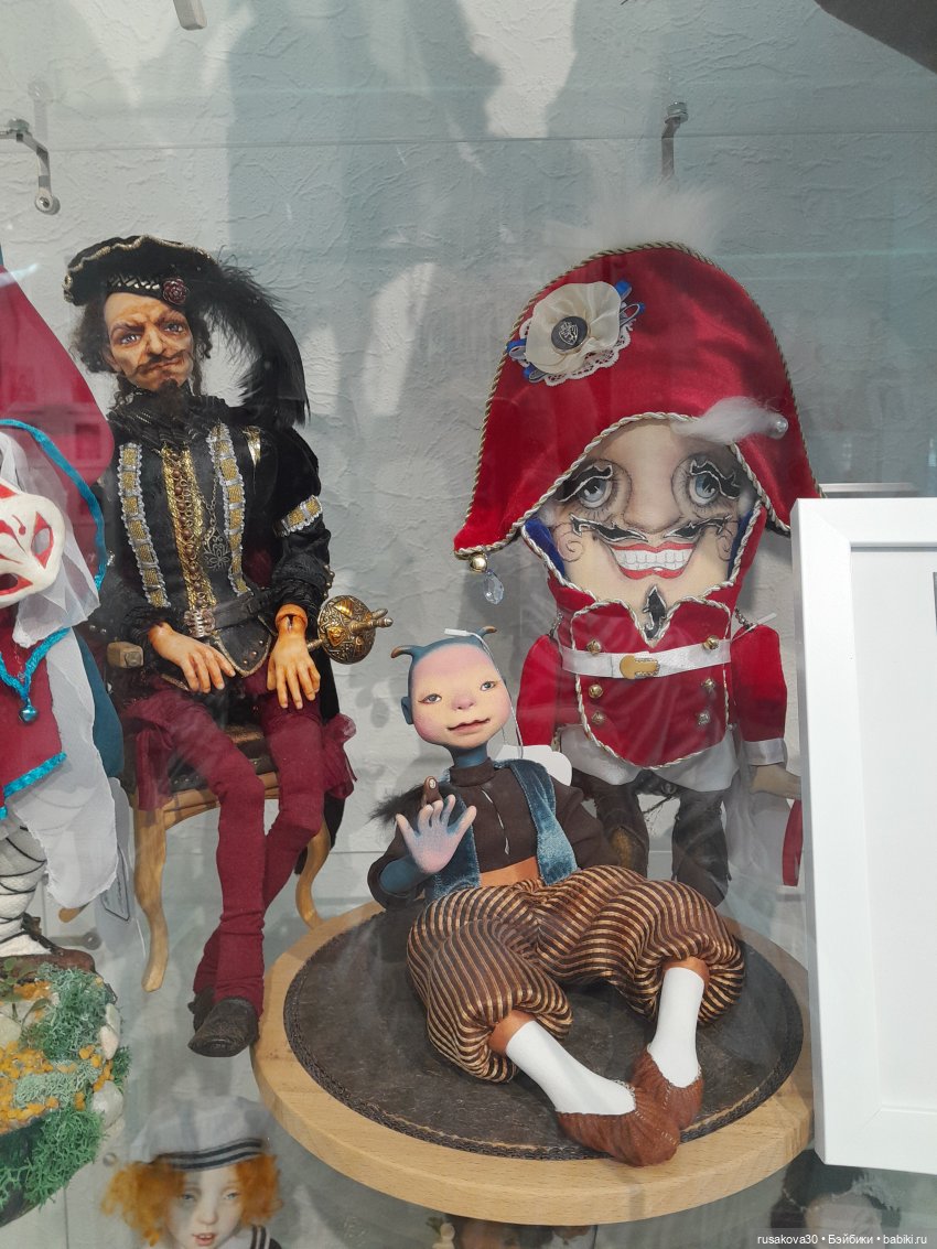 Кот Какао на прогулке — Кот Басик