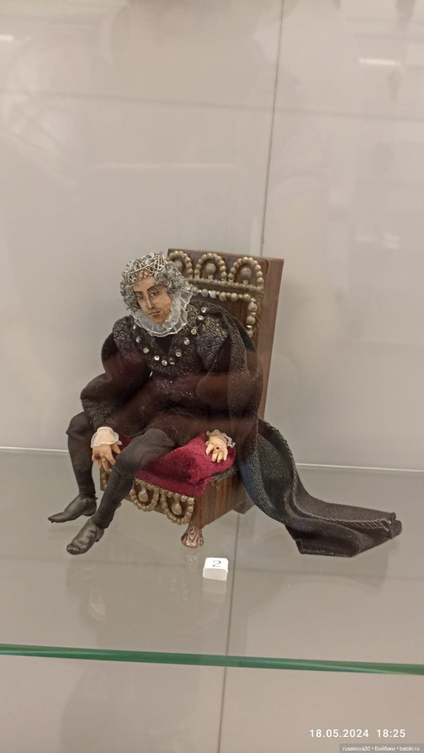 Выставка кукол Ирины Верхградской в Новосибирске