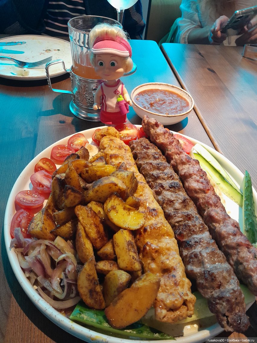 Машка-спортсменка и как она отдыхает