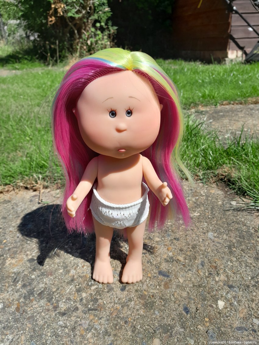 А вот и Радуга приехала — Куклы Nines d'Onil (Нинес): Миа (Mia) (фото 6)