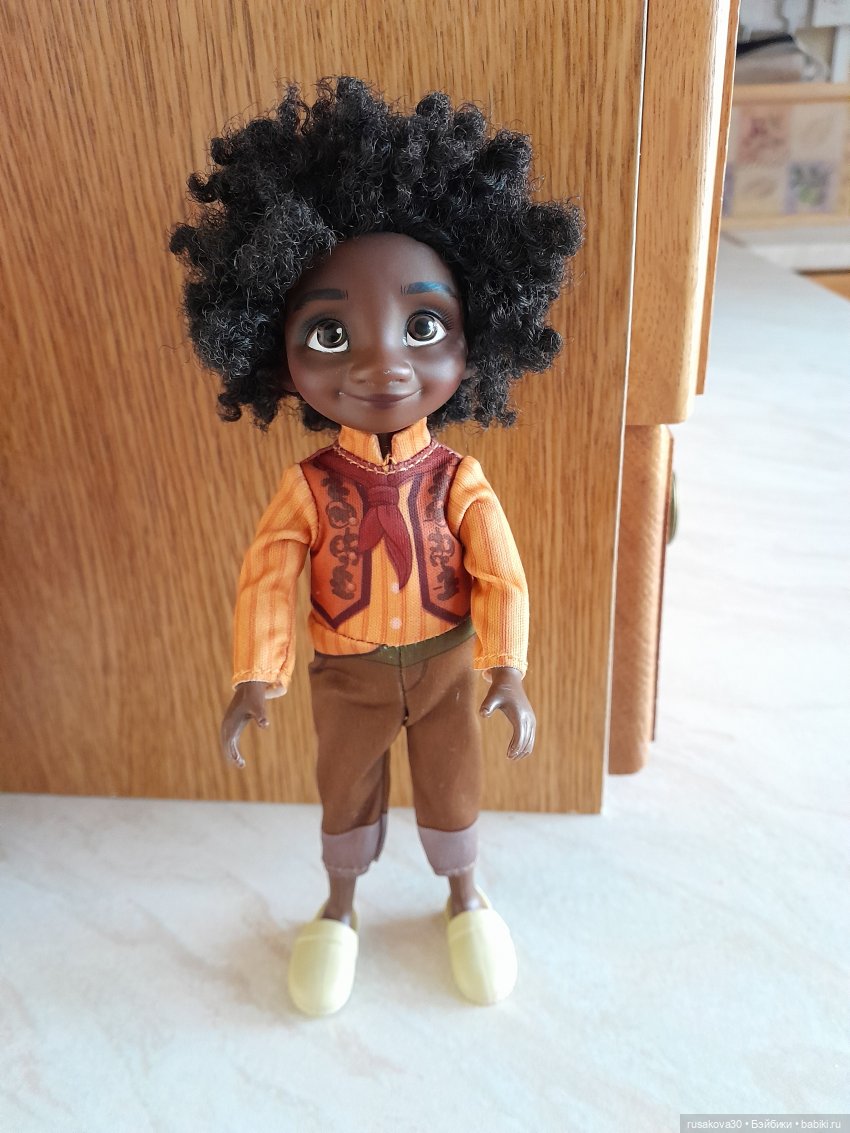 Будни Радужки — Куклы Nines d'Onil (Нинес): Миа (Mia)