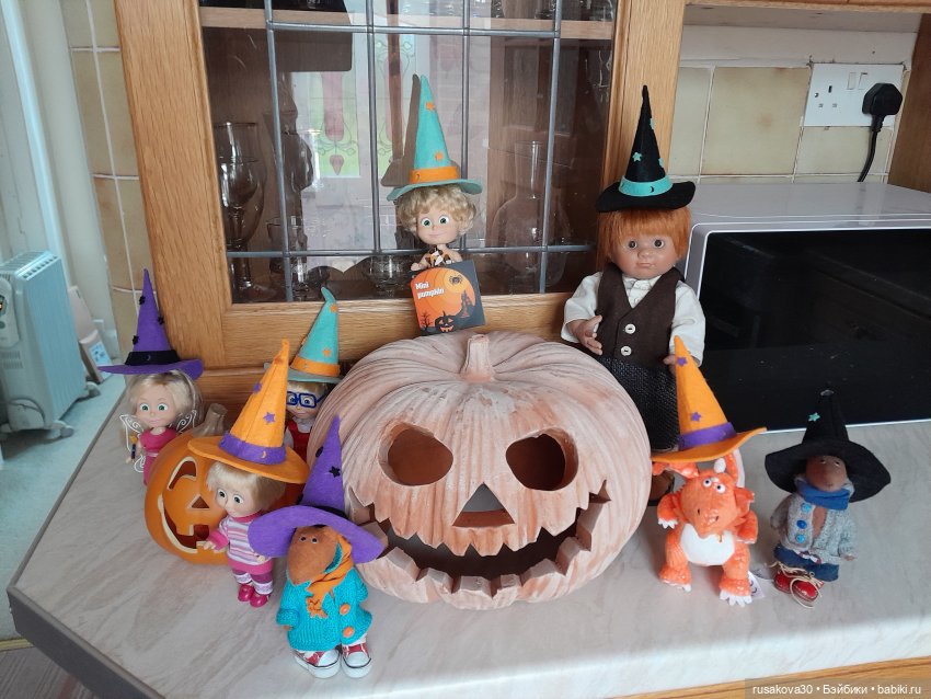 Бруммель и его уже второй Хэллоуин (фото 6)