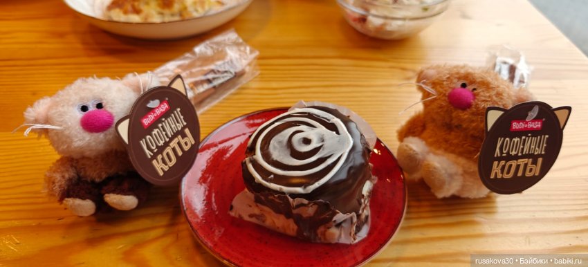 Кофейные котики и Снеговичок (фото 3)