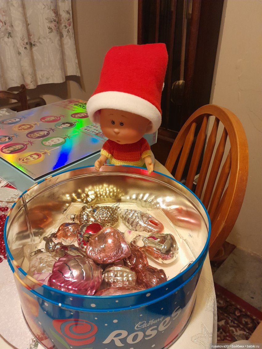 Как Мийки и Мио елочку наряжали (фото 10)