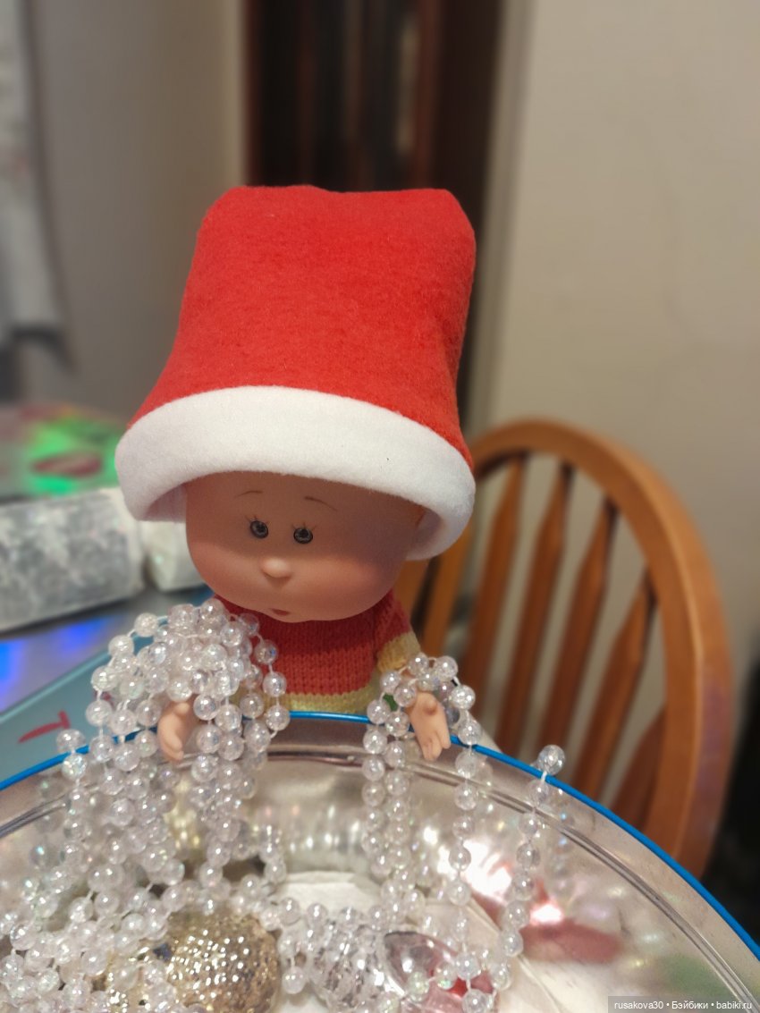 Как Мийки и Мио елочку наряжали