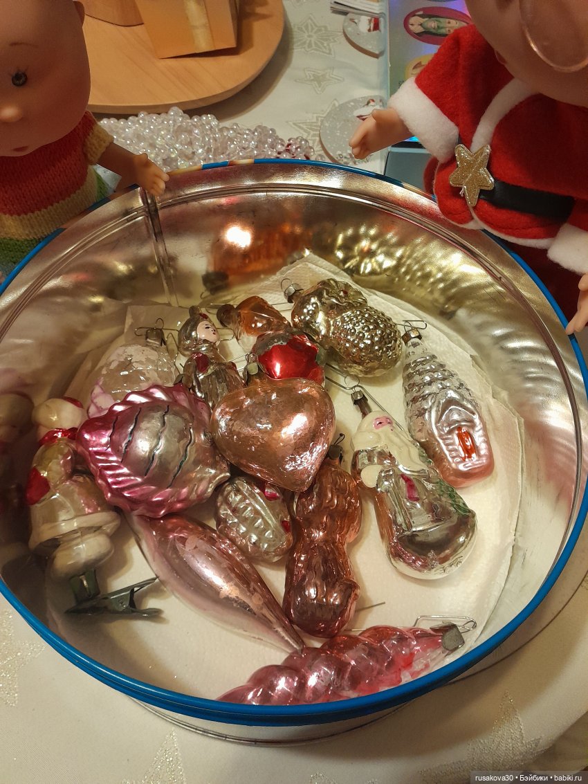 Как Мийки и Мио елочку наряжали (фото 9)