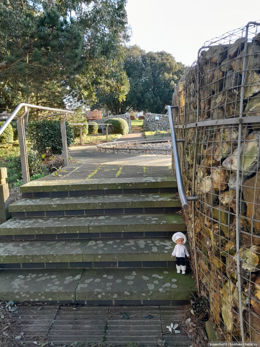 Первая прогулка Даши — Куклы Paola Reina (Паола Рейна): новинки