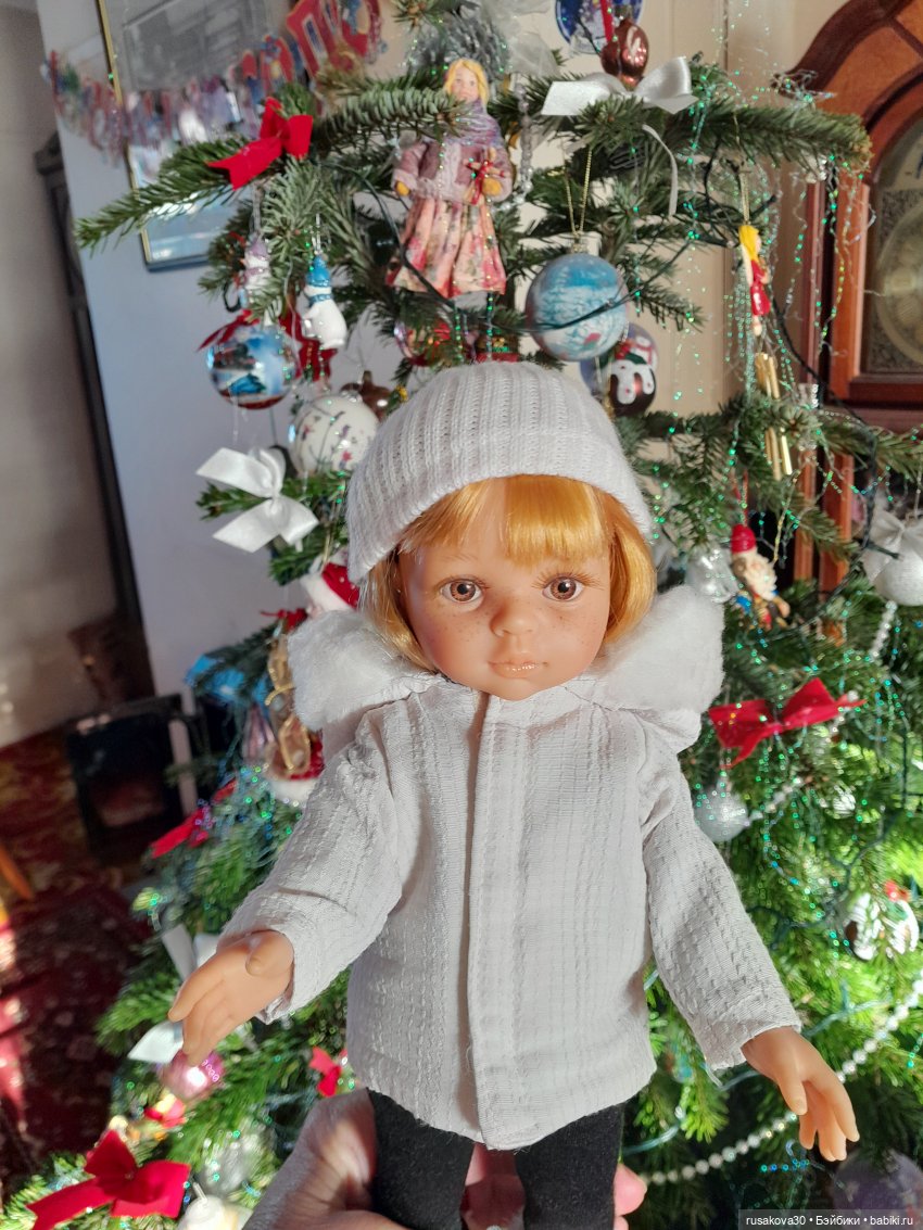 Первая прогулка Даши — Куклы Paola Reina (Паола Рейна): новинки