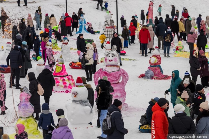 День рождения Снежной бабы