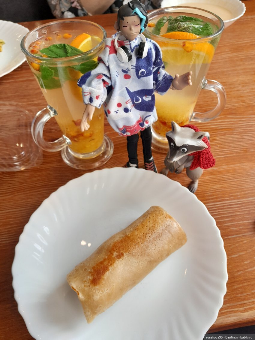 Руби гуляет — Экшн