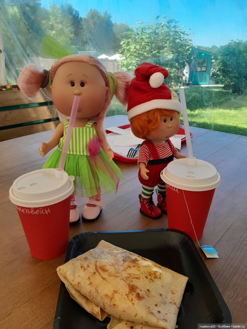 Испанцы в Мира парке — Куклы Nines d'Onil (Нинес): Миа (Mia)