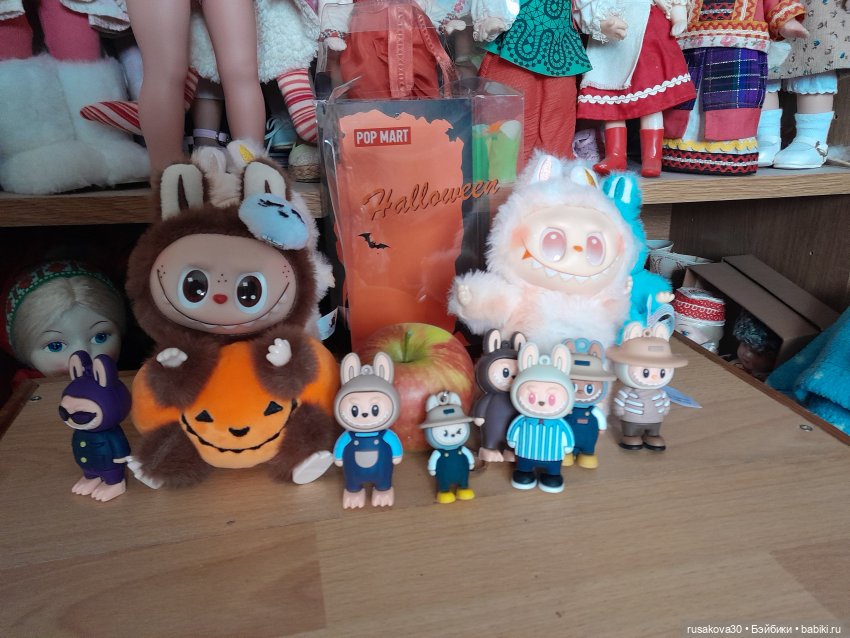 Прогулки с куклами — Экшн