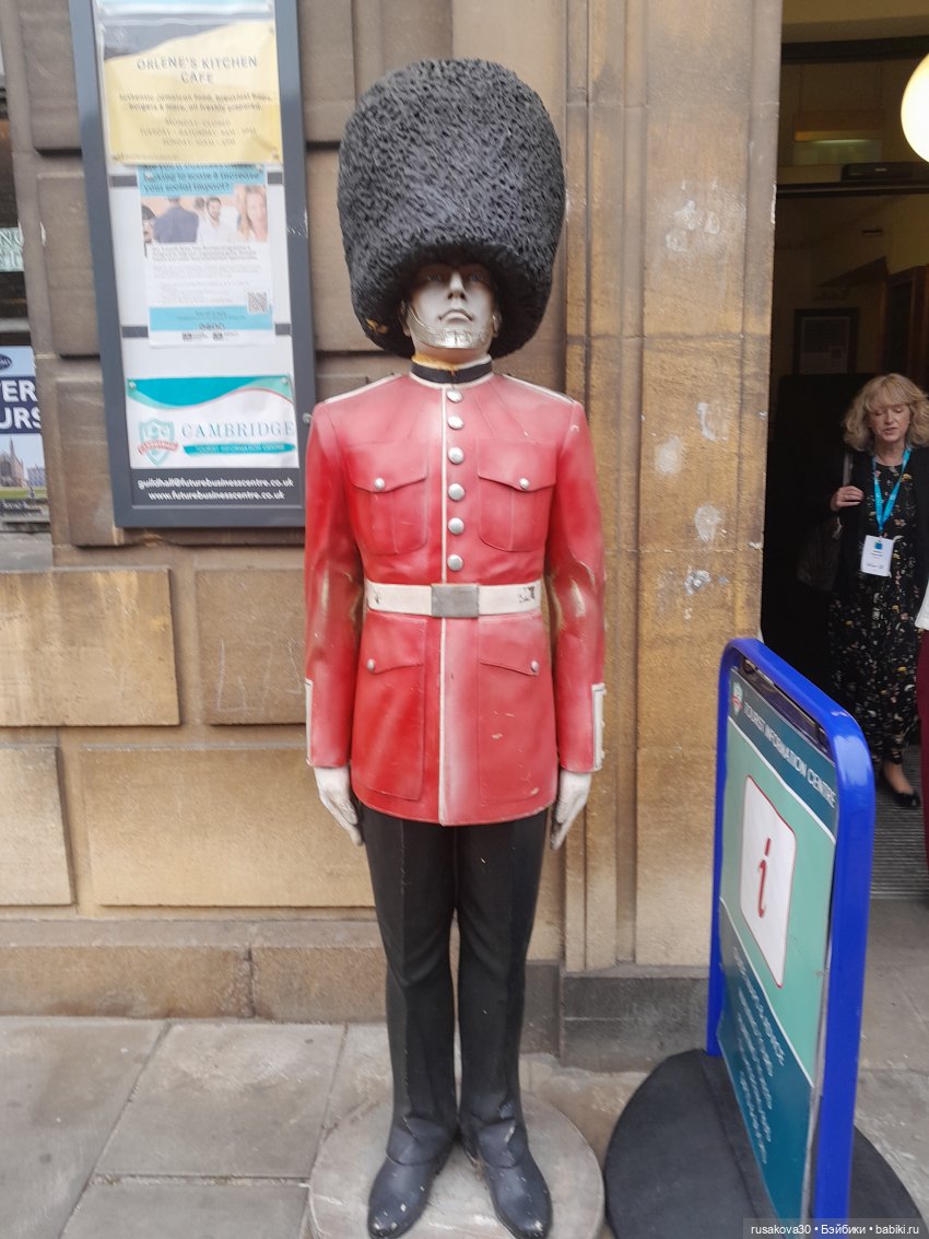 Магазинчк Pop Mart (Поп март) в Кембридже (фото 7)