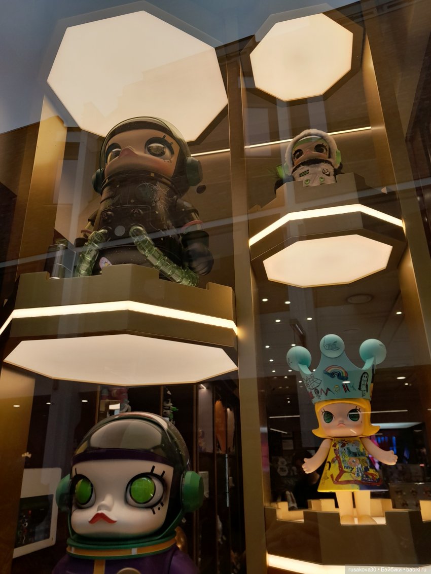 Магазинчк Pop Mart (Поп март) в Кембридже