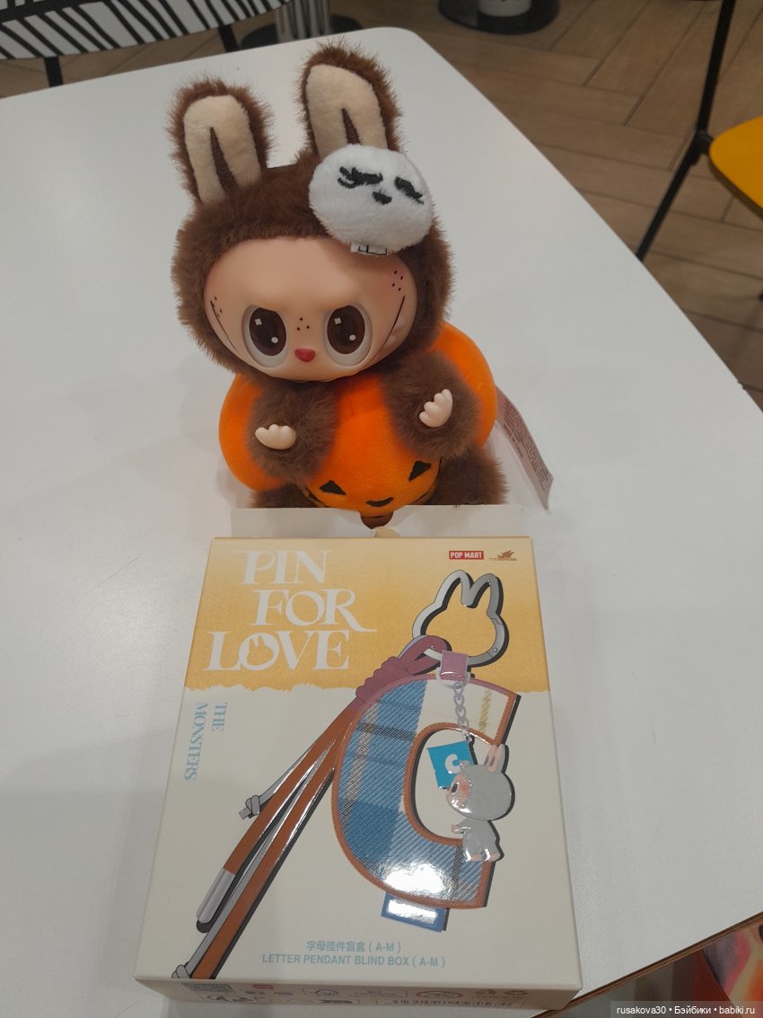 Магазинчк Pop Mart (Поп март) в Кембридже