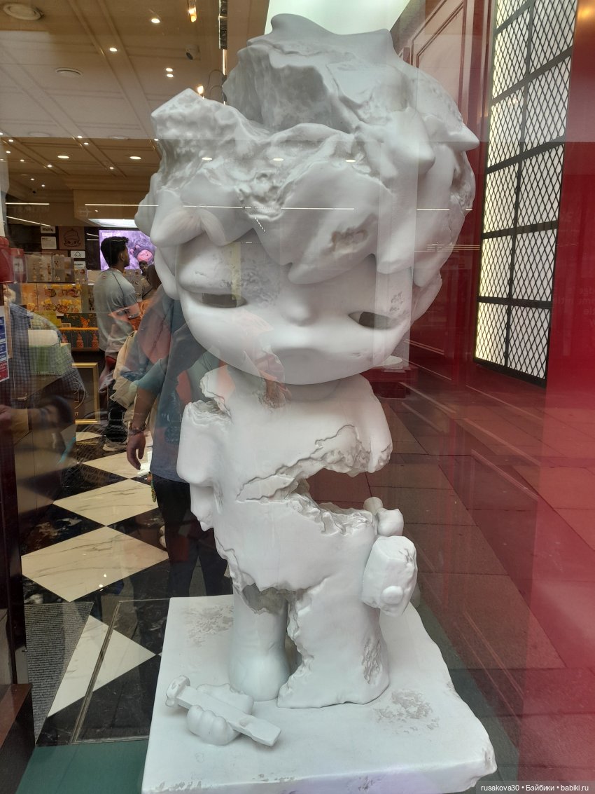 Магазинчк Pop Mart (Поп март) в Кембридже