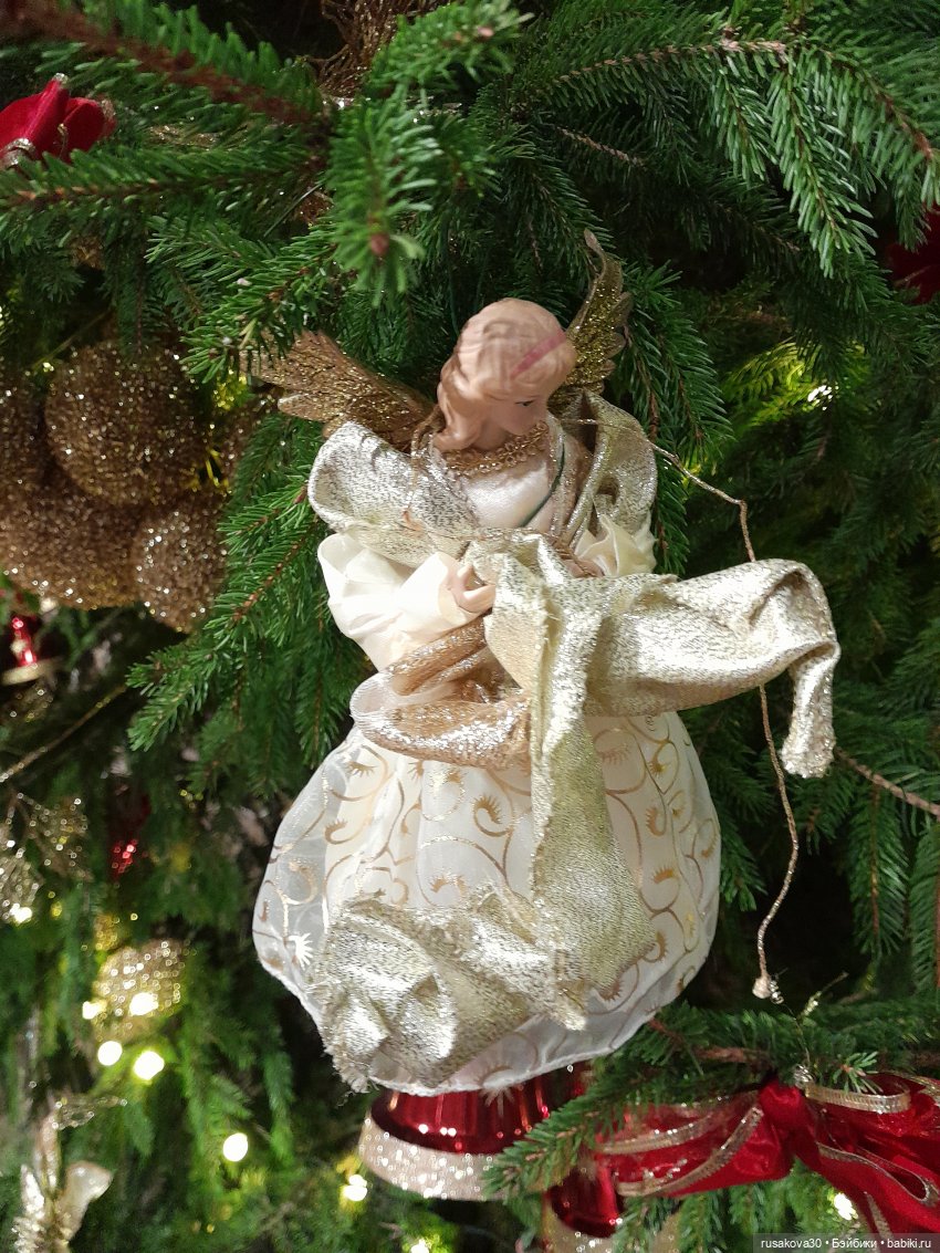 Рождественская елка и гномики