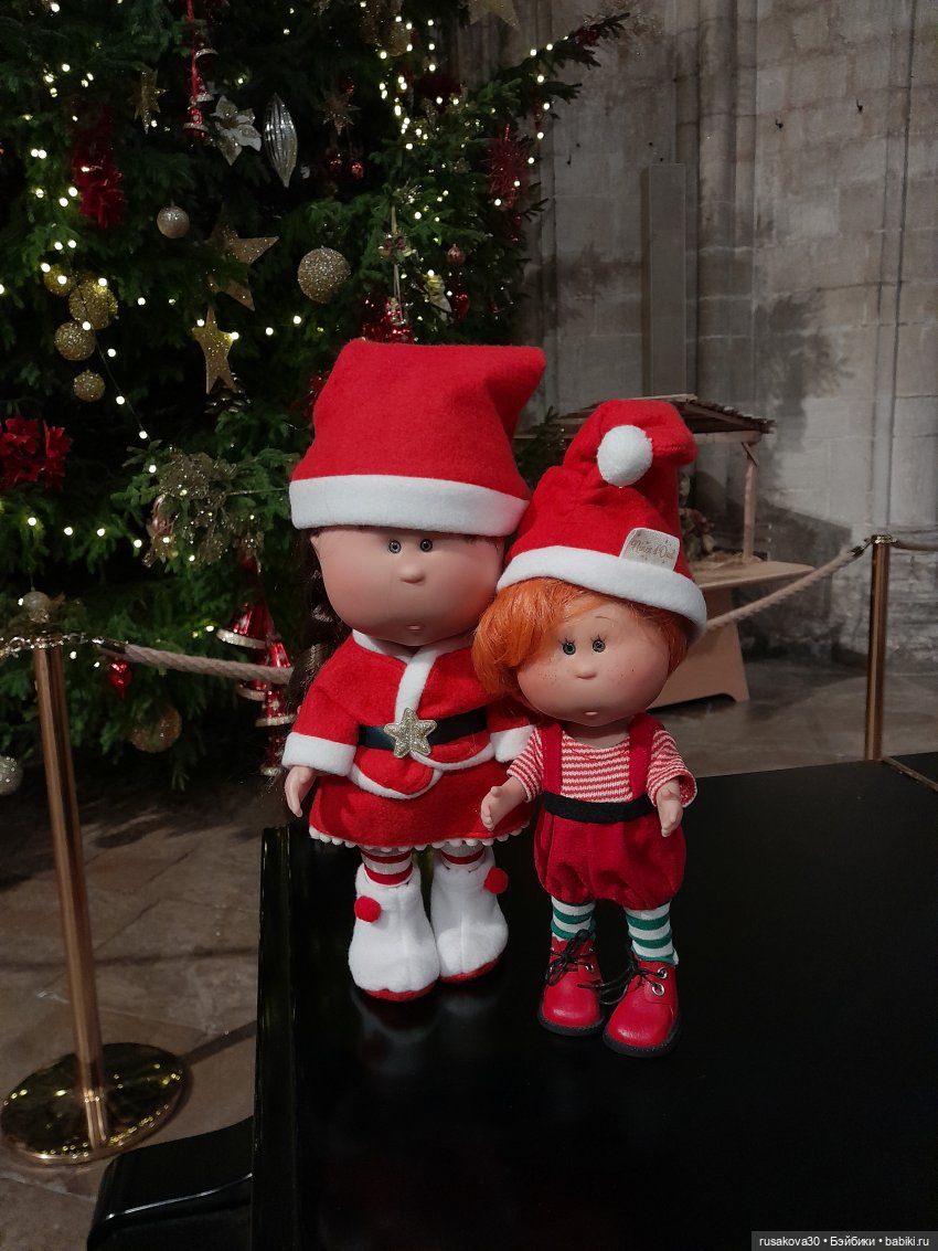 Рождественская елка и гномики