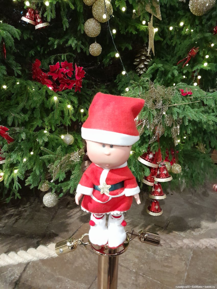 Рождественская елка и гномики