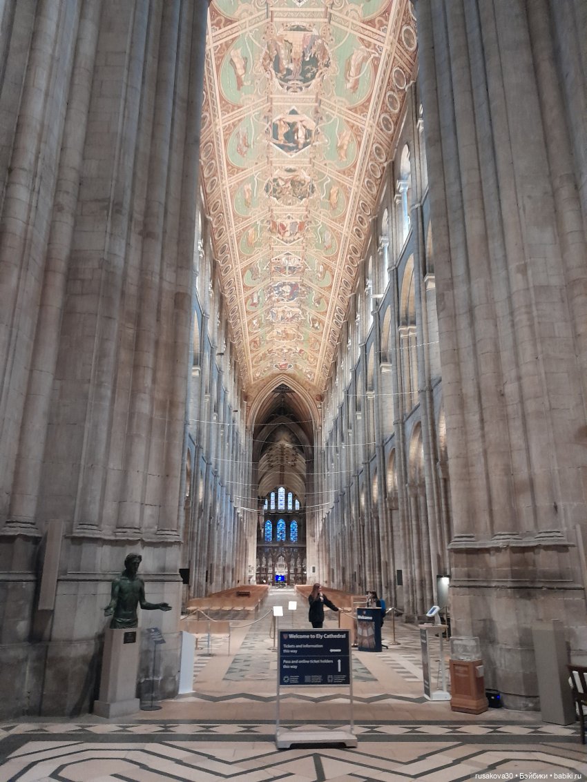 Рождественская елка и гномики