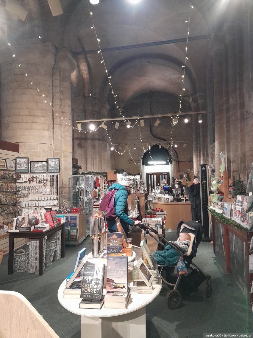 Рождественская елка и гномики