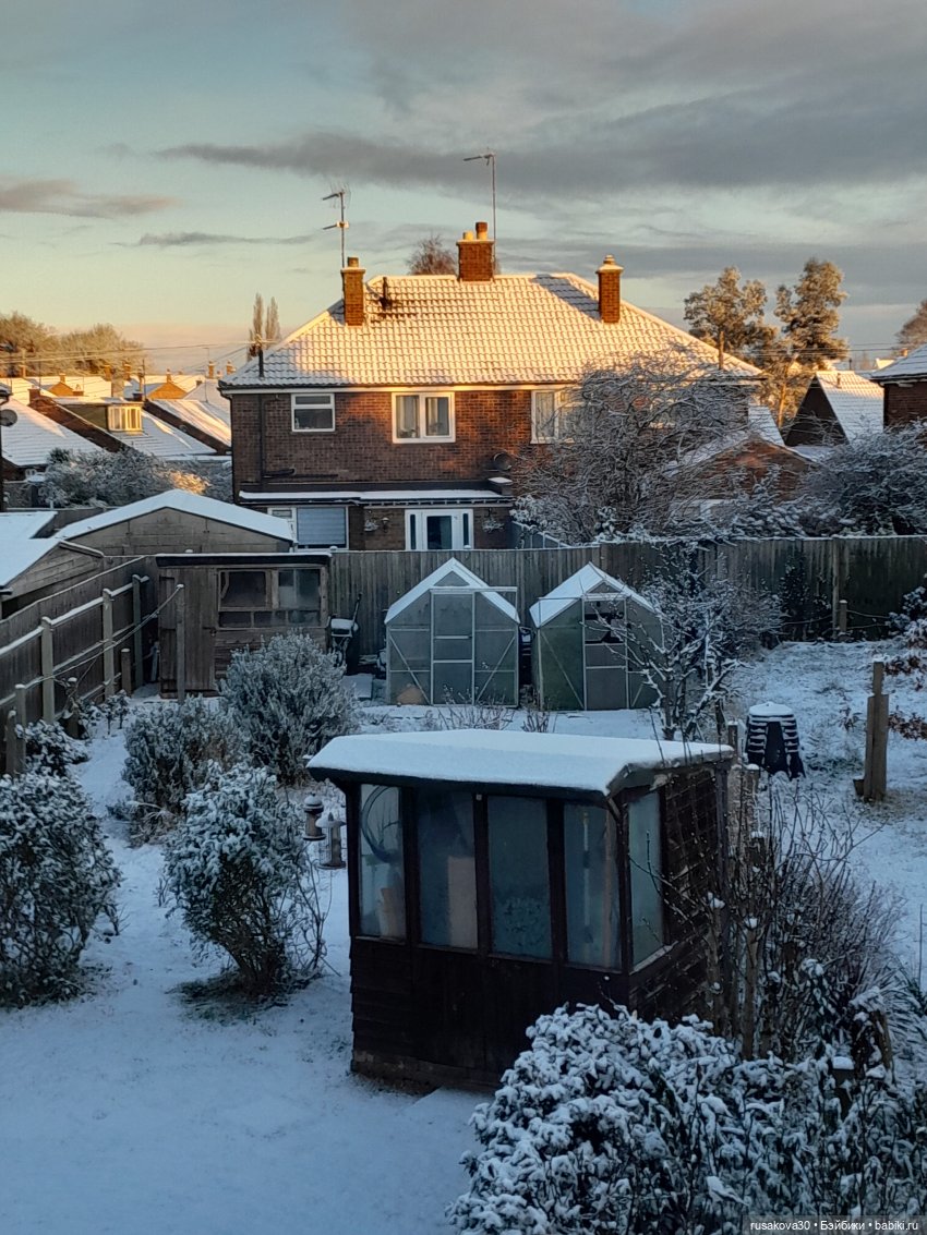 Вот и к нам пришла зима — Коллекции игровых кукол (Playline): фото полок (фото 6)