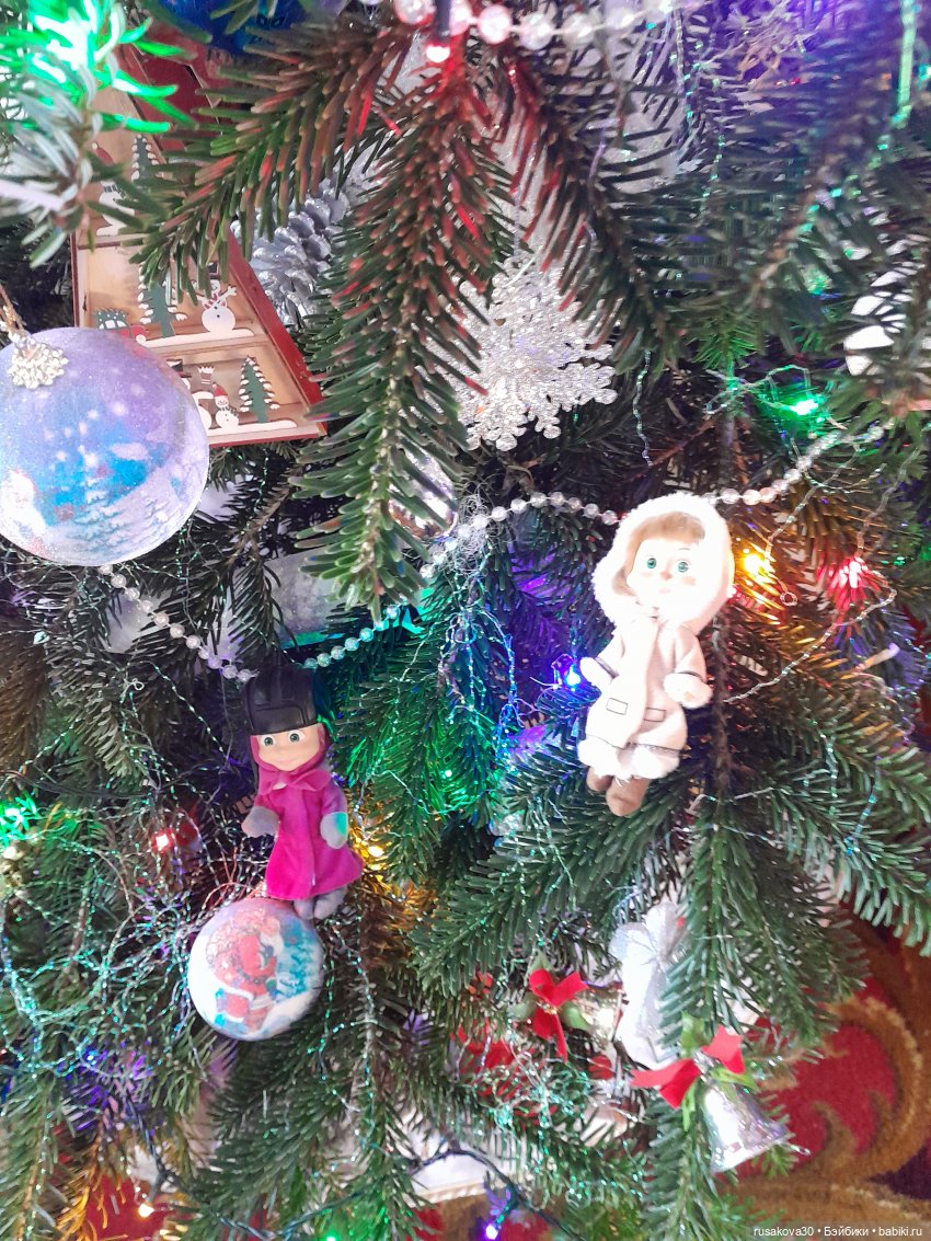 Вот и к нам пришла зима — Коллекции игровых кукол (Playline): фото полок