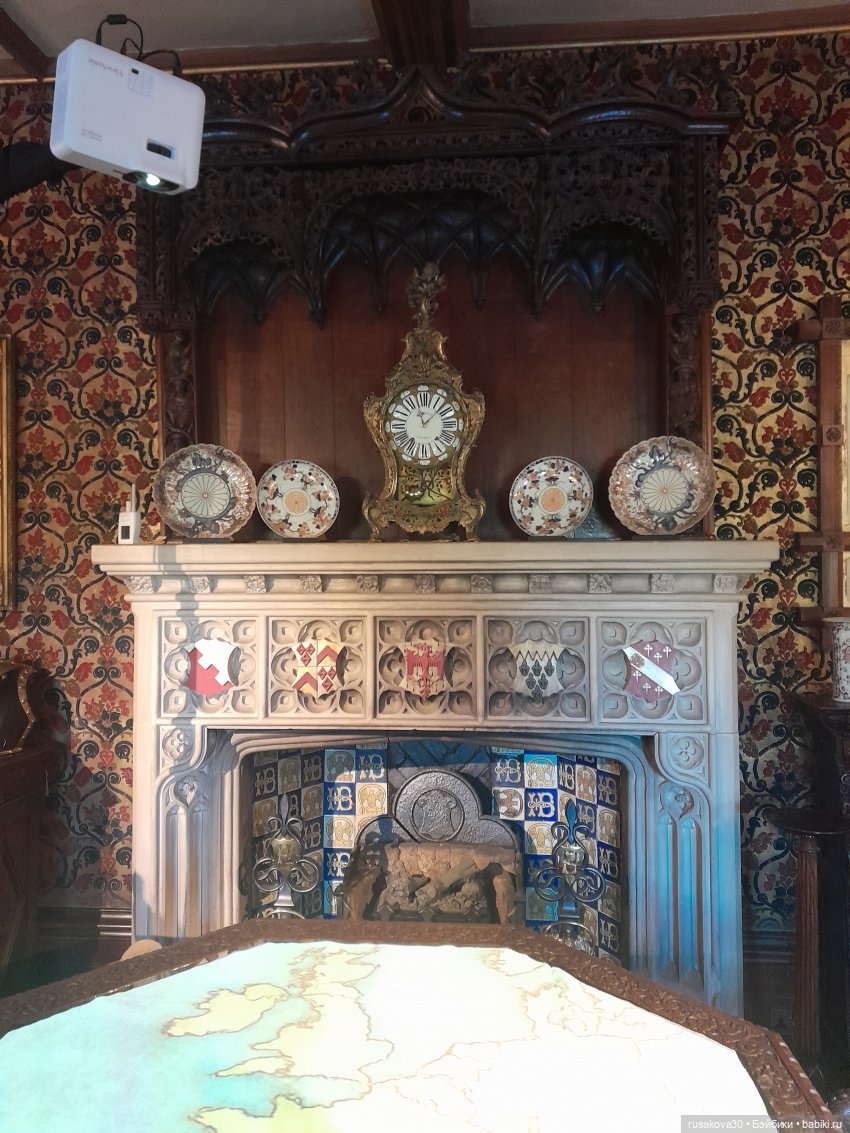 Поместье музей - Оксбру-холл ( Oxburgh Hall)