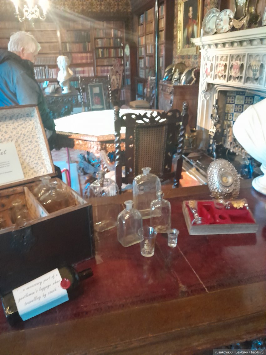 Поместье музей - Оксбру-холл ( Oxburgh Hall)