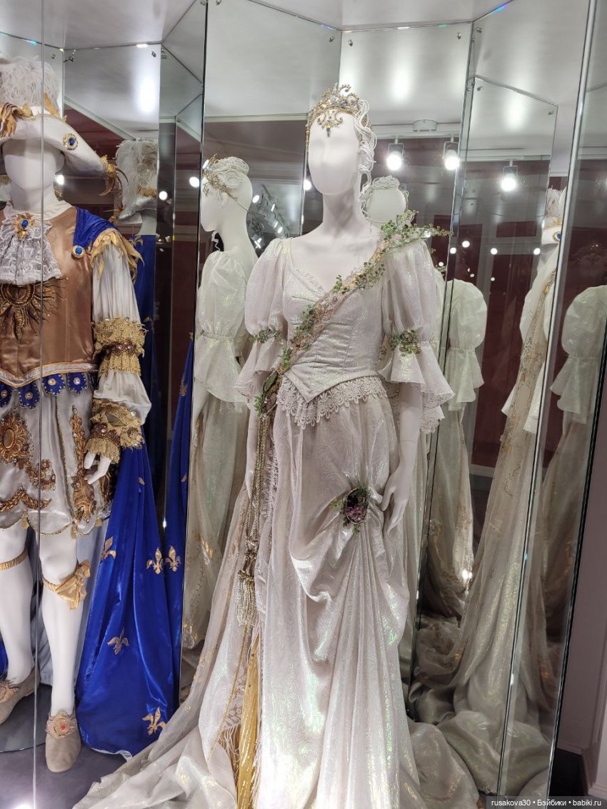 Новосибирский Оперный и другие театры