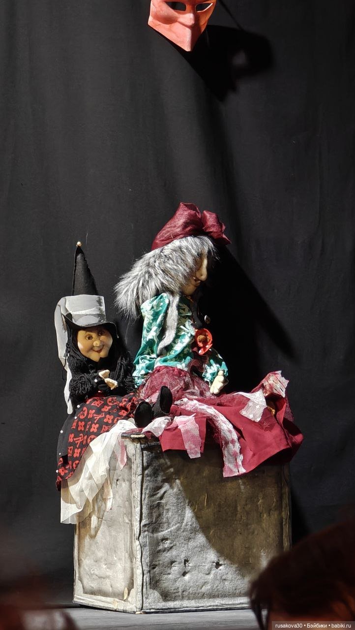 Поросенок Лелик гуляет по Новосибирску