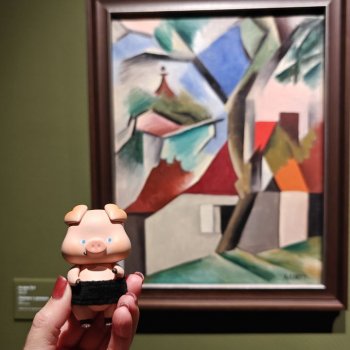 Поросенок Лелик гуляет по Новосибирску.