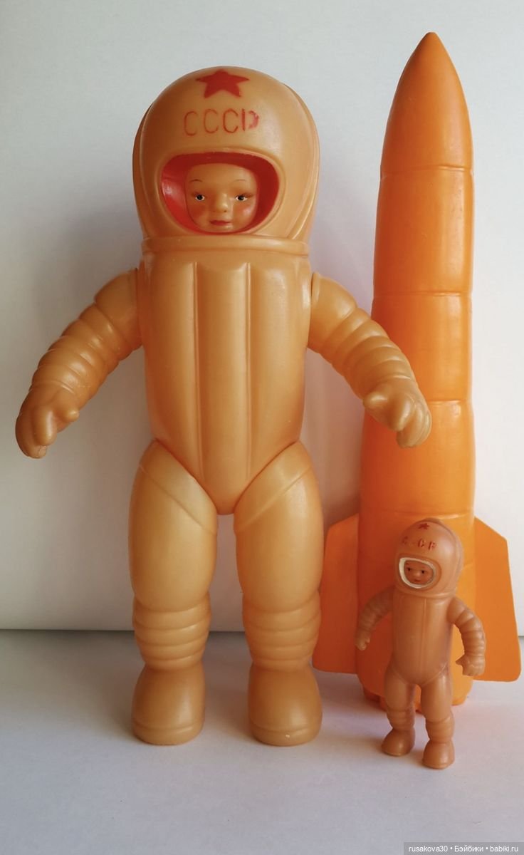 Дню космонавтики посвящается