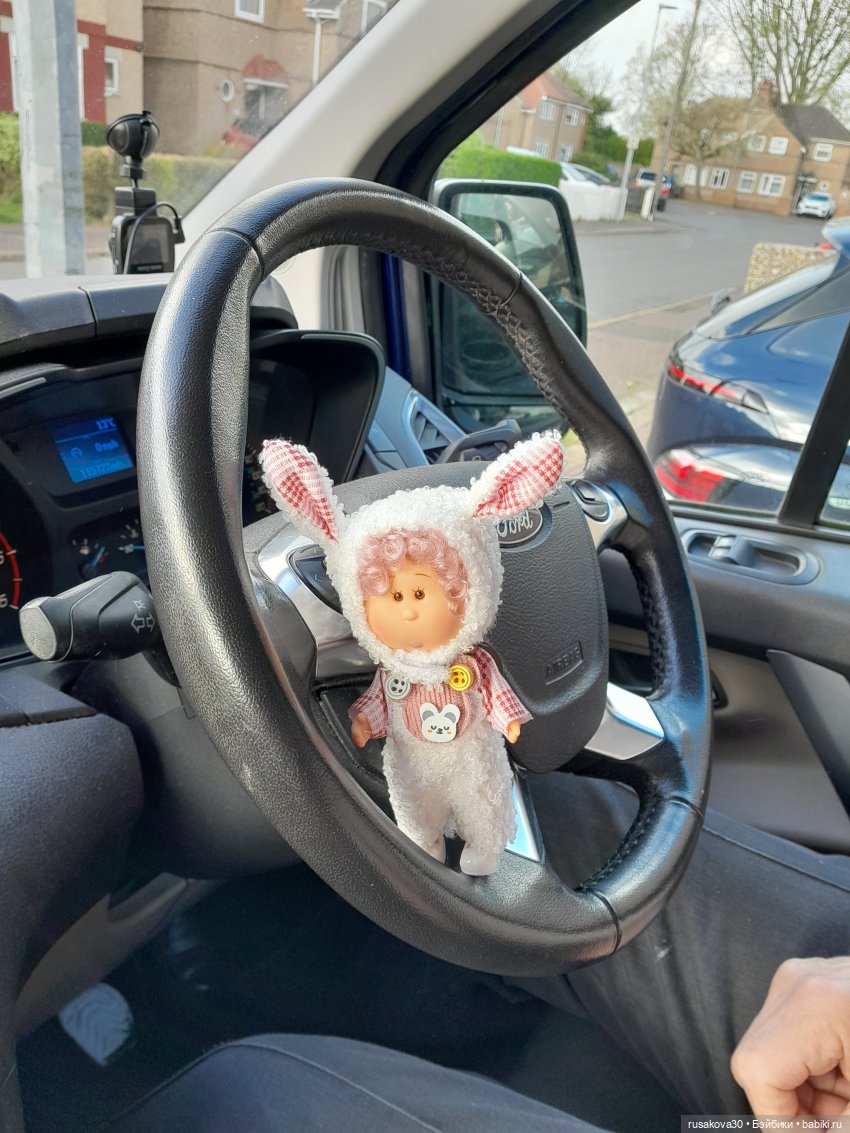 Малышка Мия знакомится с Кингс Лином