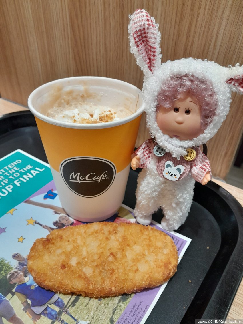 Малышка Мия знакомится с Кингс Лином (фото 9)