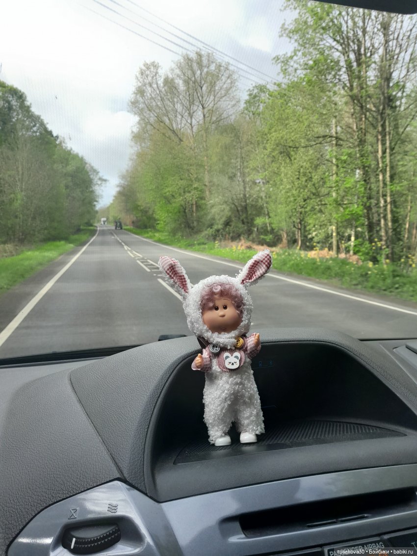 Малышка Мия знакомится с Кингс Лином