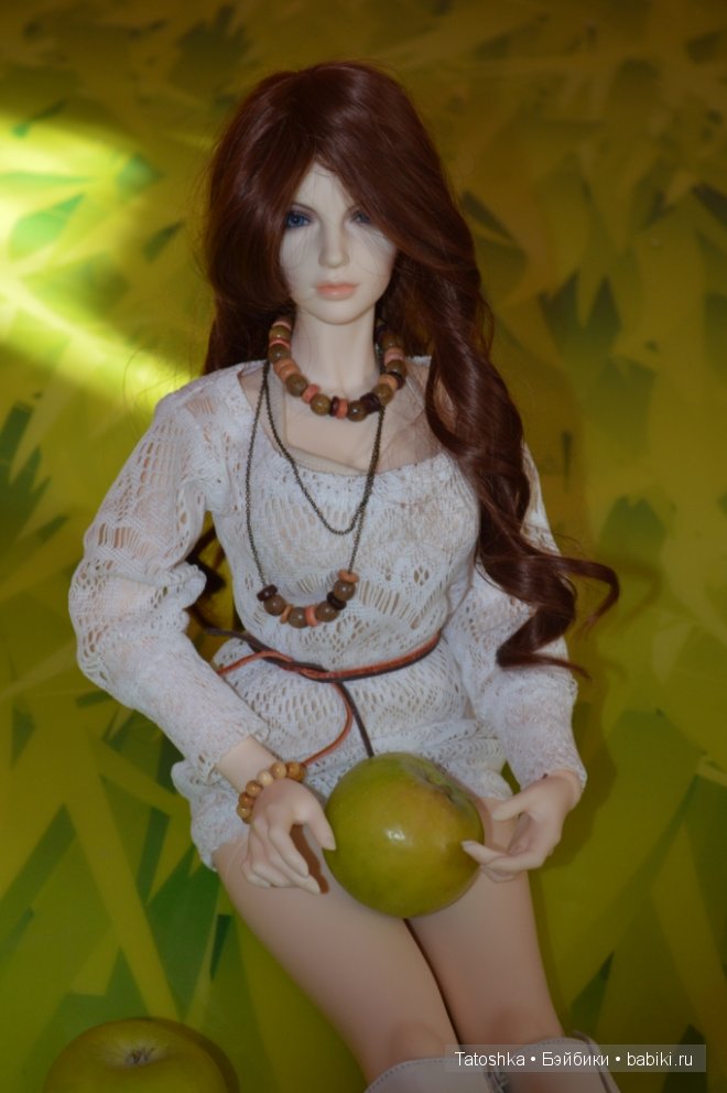 BJD, Iplehouse, Карина, EID