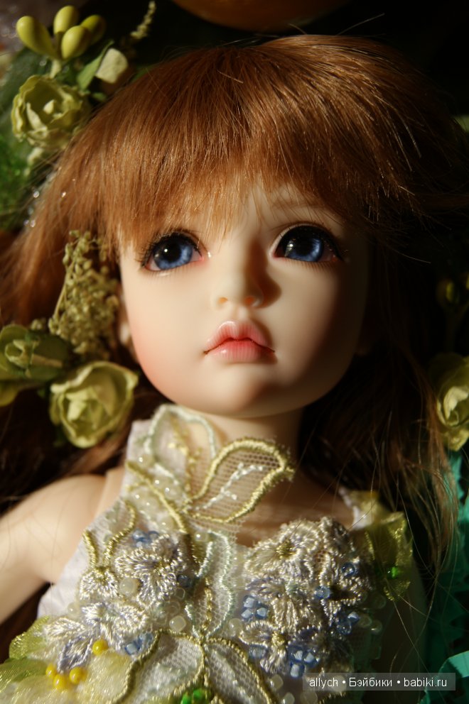 Новое платье для Вареньки (Элин от Iplehouse)