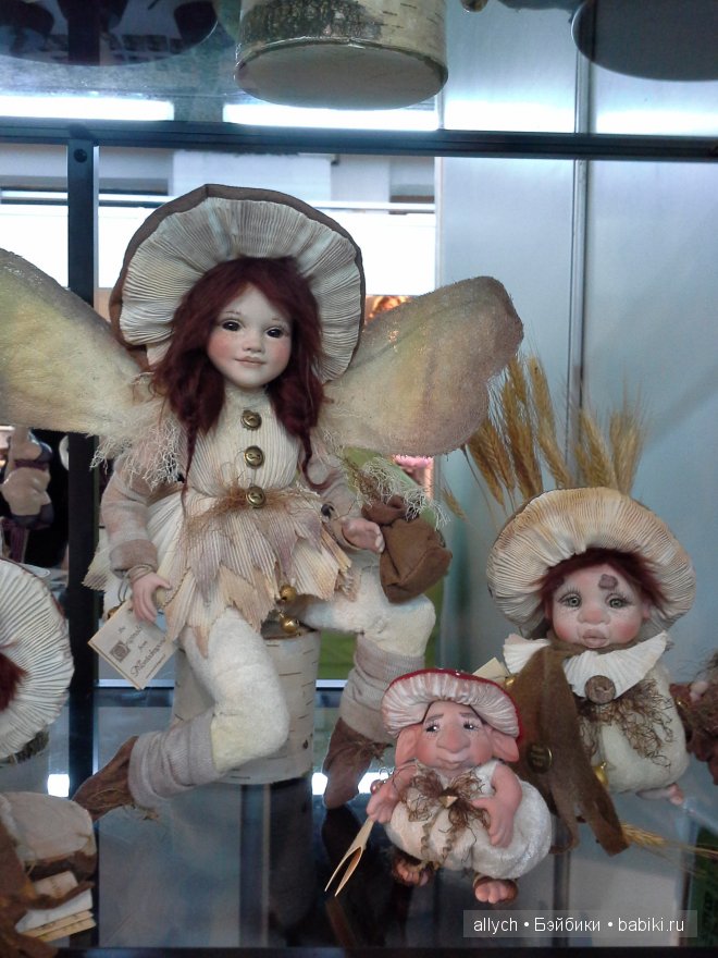 Международная выставка художественных кукол "Весенний бал"