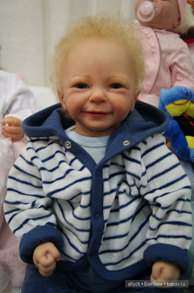 VIII Московская международная выставка-ярмарка кукол и медведей Тедди