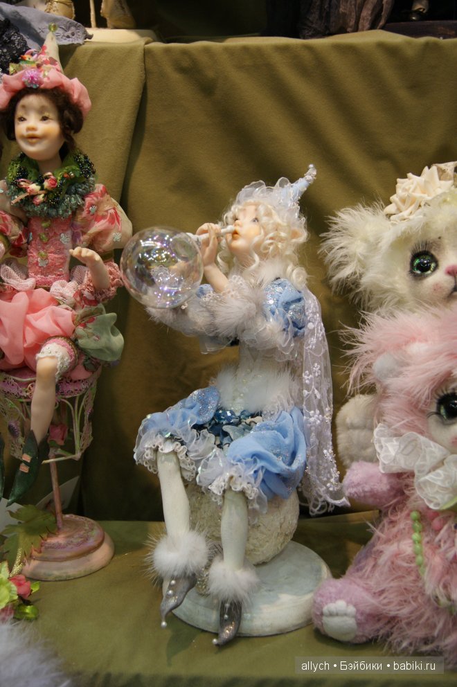 VIII Московская международная выставка-ярмарка кукол и медведей Тедди