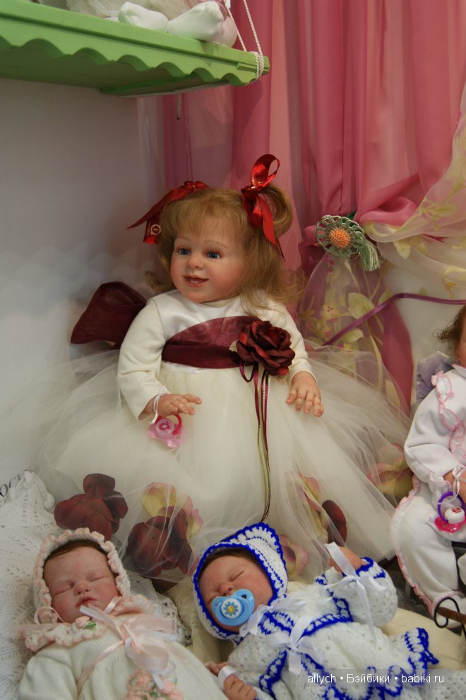 VIII Московская международная выставка-ярмарка кукол и медведей Тедди