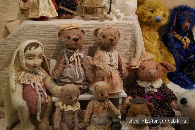 VIII Московская международная выставка-ярмарка кукол и медведей Тедди